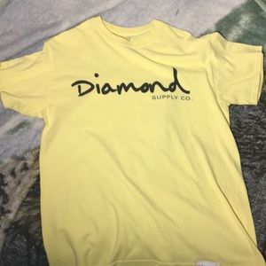 Diamond yellow tee-shirt